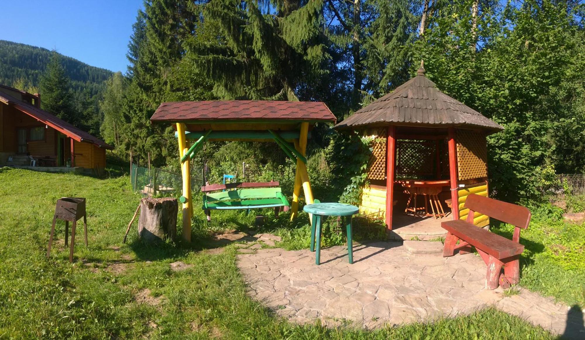 Садиба "У Наталії" Tatariw Exterior foto
